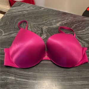 Victoria's Secret Fuchsia push up bra